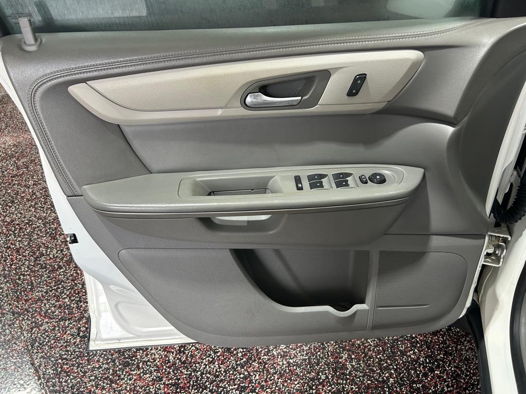 Chevrolet Traverse AWD 4dr LS 2015