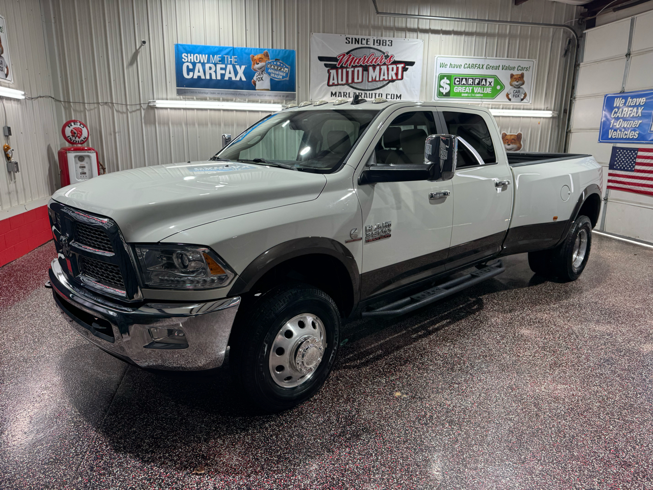 RAM 3500 Laramie 4x4 Crew Cab 8' Box 2018