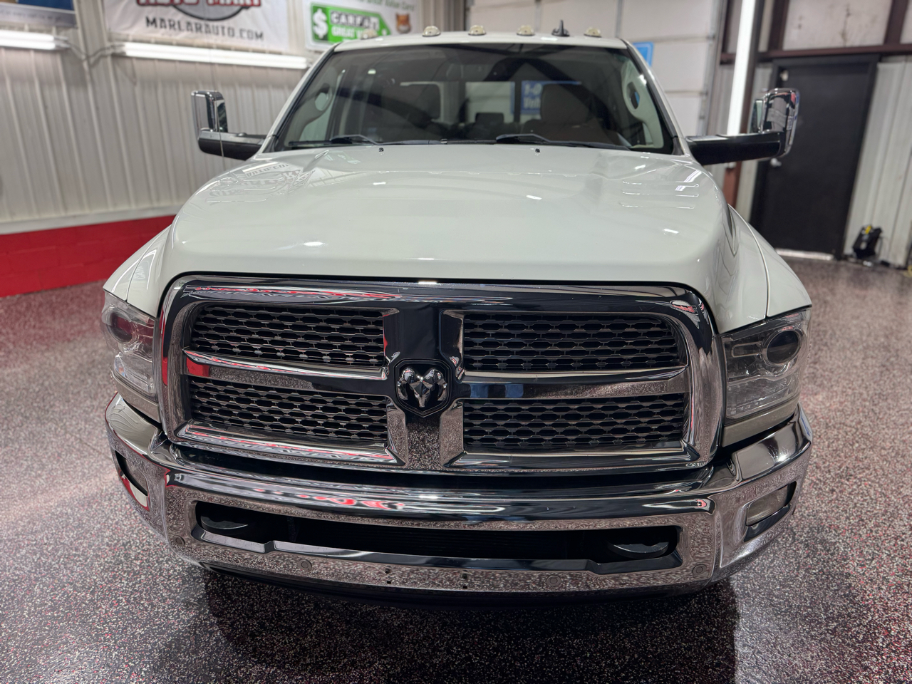 RAM 3500 Laramie 4x4 Crew Cab 8' Box 2018
