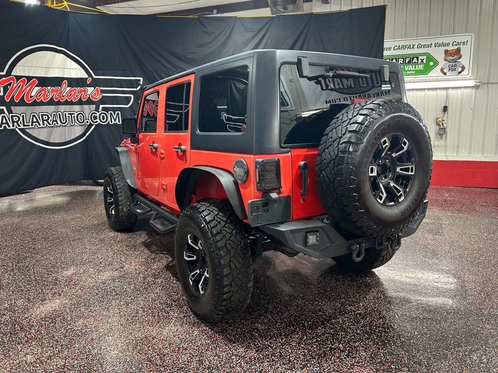 Jeep Wrangler Unlimited 4WD 4dr Sahara 2013