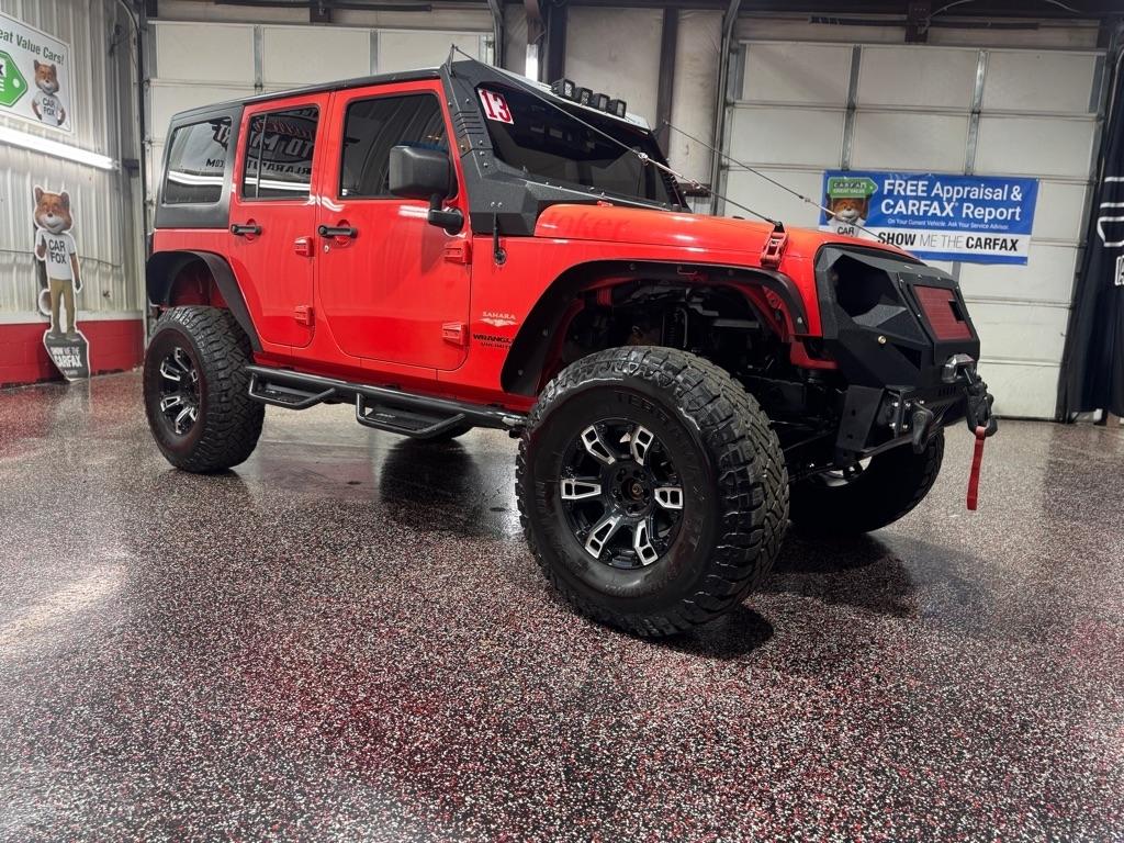 Jeep Wrangler Unlimited 4WD 4dr Sahara 2013