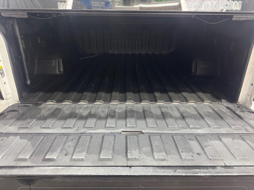 GMC Sierra 1500 4WD Crew Cab 147" SLT 2019