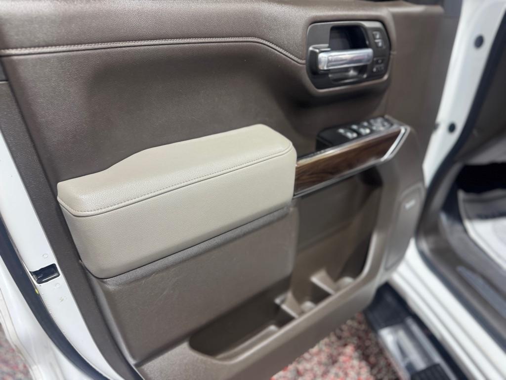 GMC Sierra 1500 4WD Crew Cab 147" SLT 2019