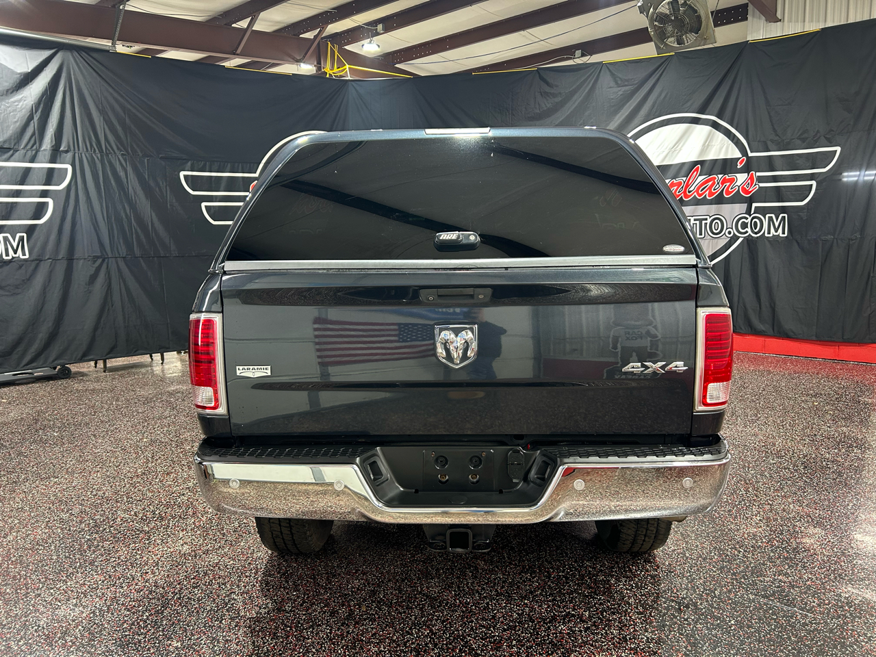 RAM 2500 4WD Mega Cab 160.5" Laramie 2016