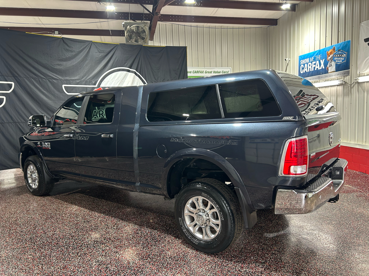 RAM 2500 4WD Mega Cab 160.5" Laramie 2016
