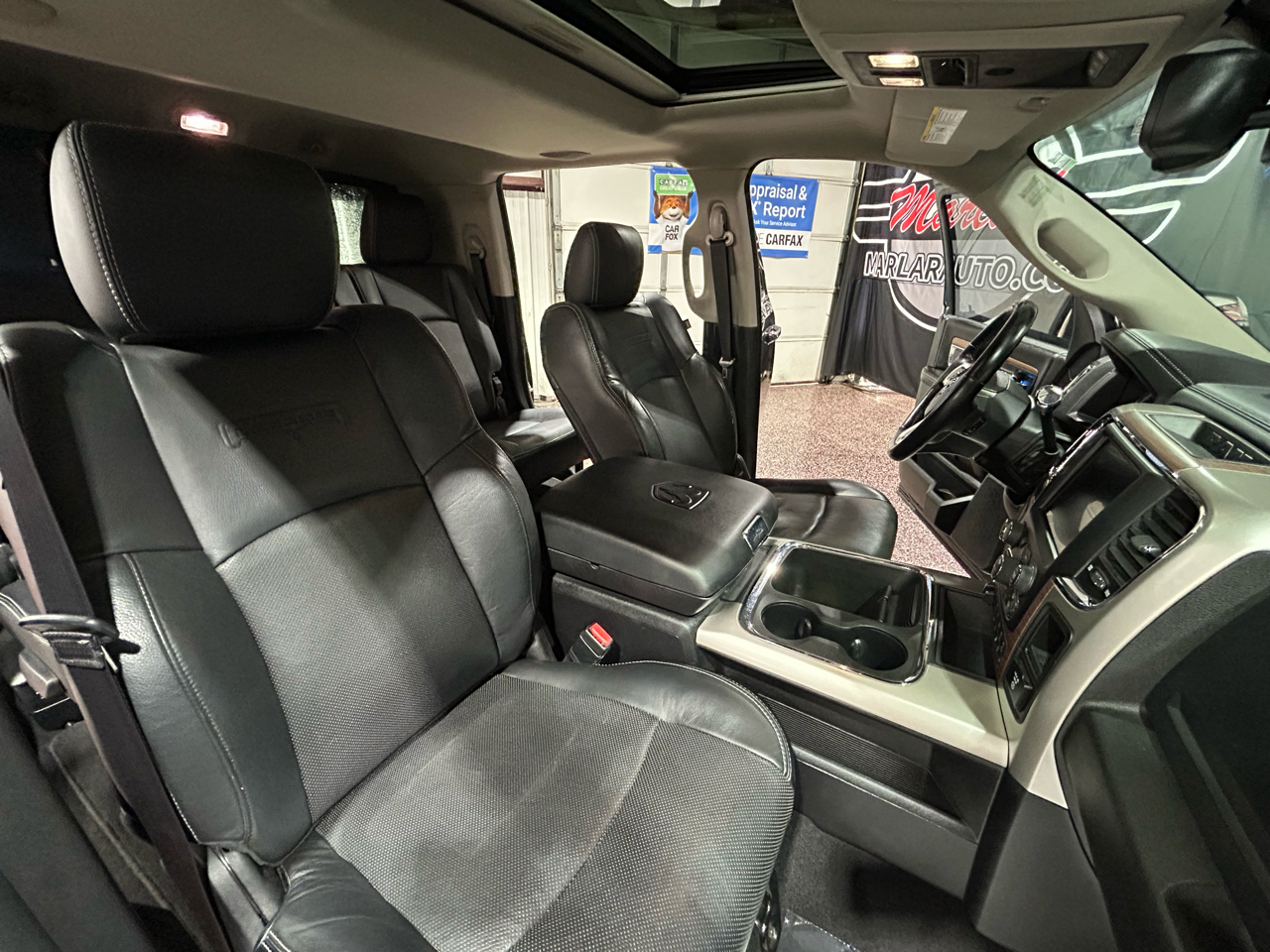 RAM 2500 4WD Mega Cab 160.5" Laramie 2016