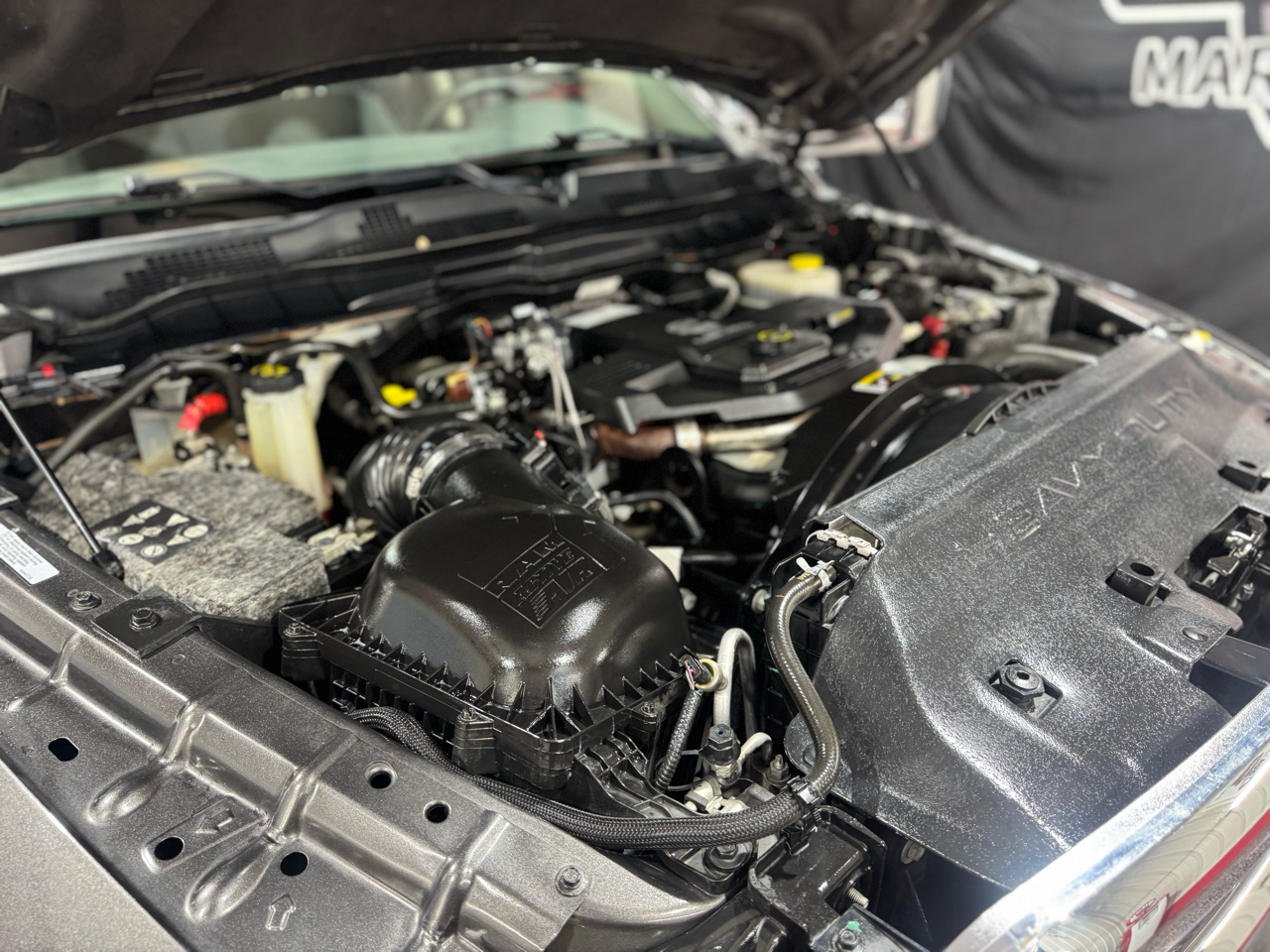 RAM 2500 Tradesman 4x4 Crew Cab 6'4" Box 2018