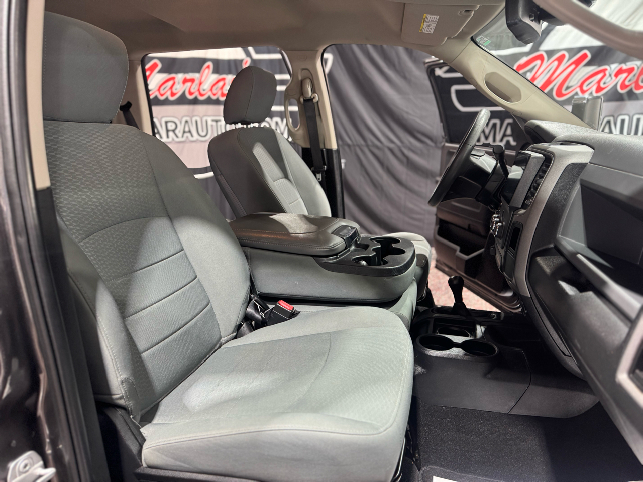 RAM 2500 Tradesman 4x4 Crew Cab 6'4" Box 2018