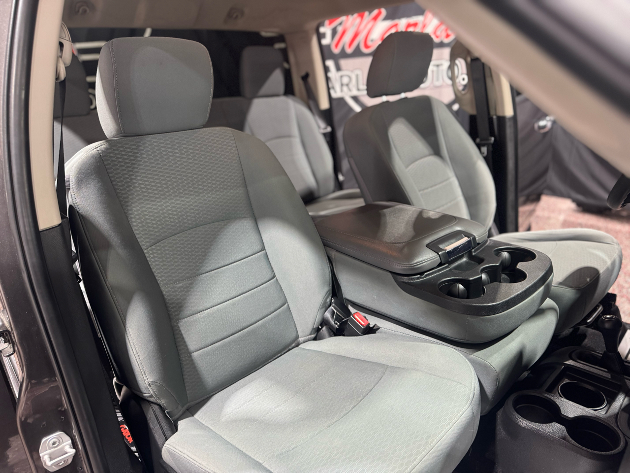 RAM 2500 Tradesman 4x4 Crew Cab 6'4" Box 2018