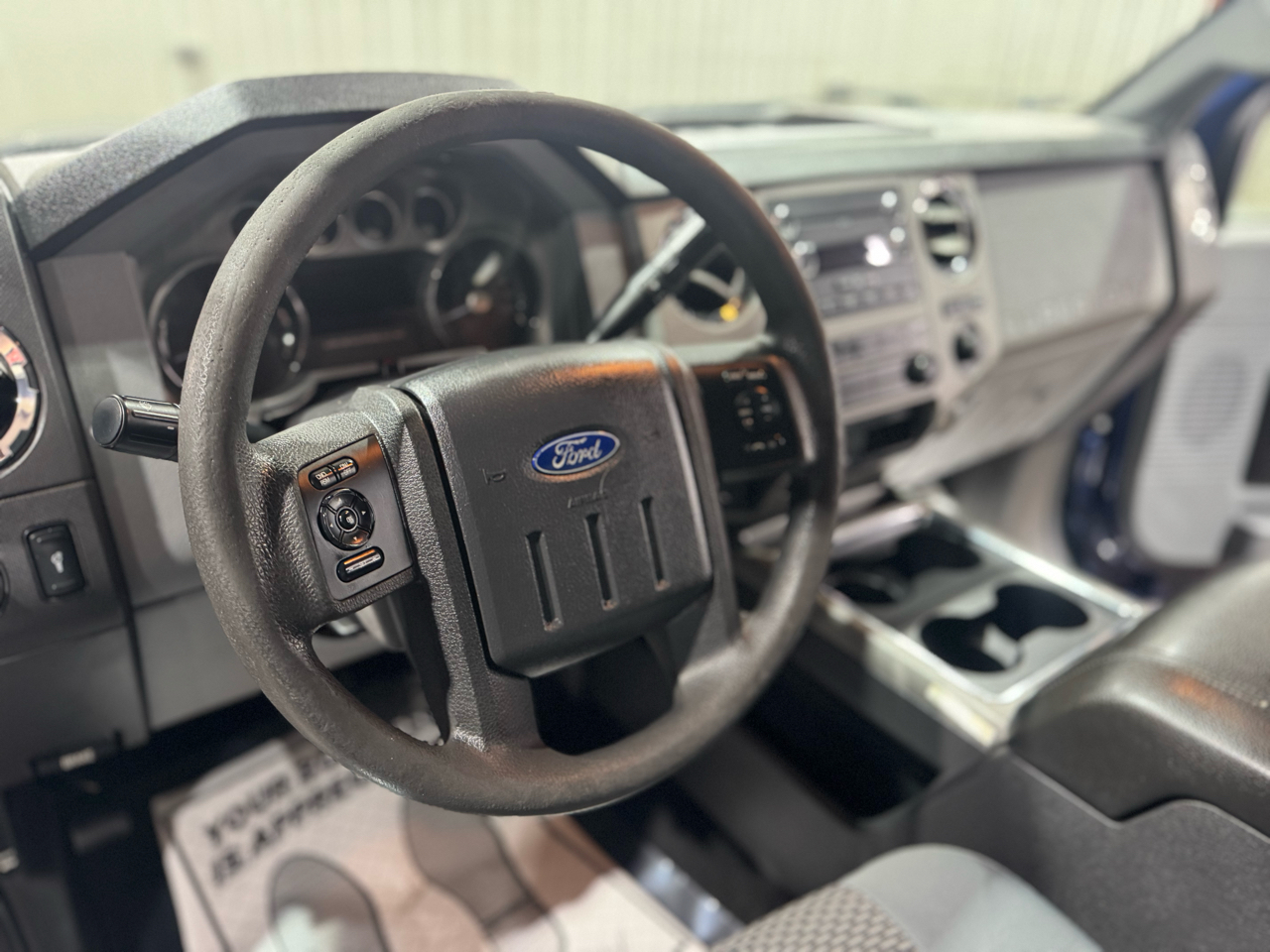 Ford Super Duty F-250 SRW 2WD SuperCab 142" Lariat 2011