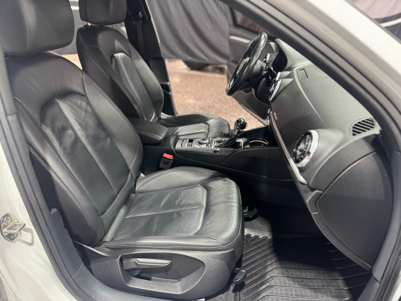 Audi A3 Sedan 2.0 TFSI Tech Premium FWD 2018