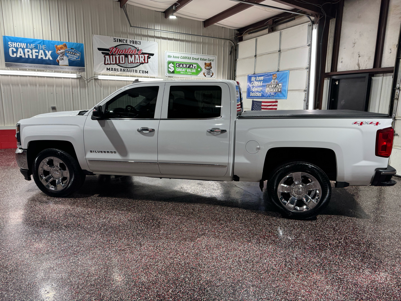 Chevrolet Silverado 1500 4WD Crew Cab 143.5" LTZ w/1LZ 2017