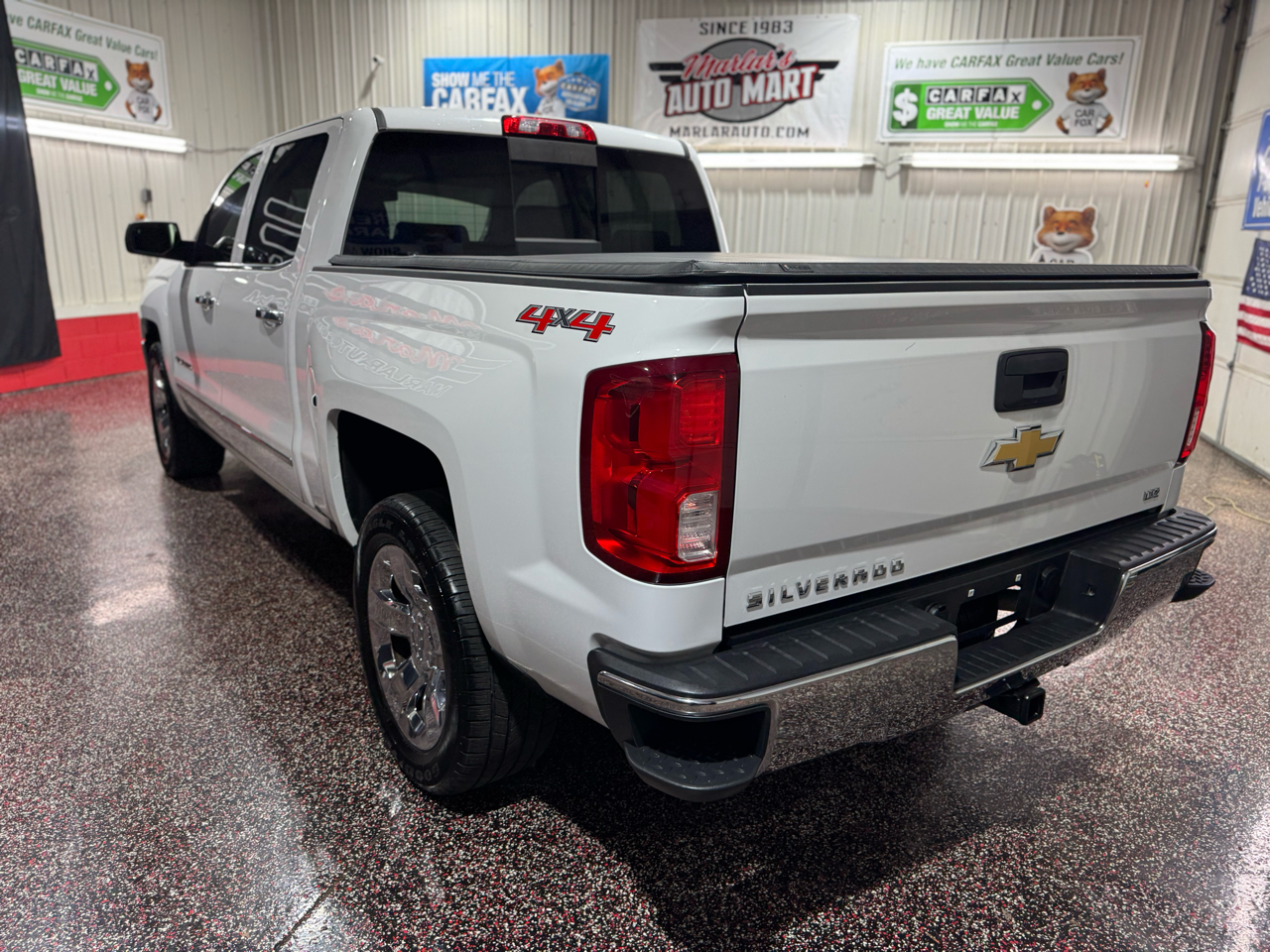 Chevrolet Silverado 1500 4WD Crew Cab 143.5" LTZ w/1LZ 2017