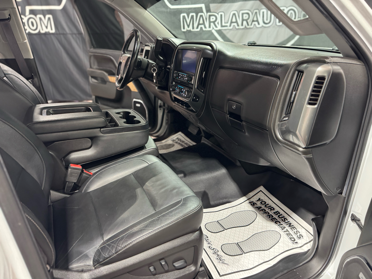 Chevrolet Silverado 1500 4WD Crew Cab 143.5" LTZ w/1LZ 2017