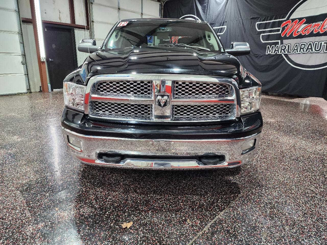 Dodge 1500 4WD Crew Cab 140.5" Laramie Longhorn 2012