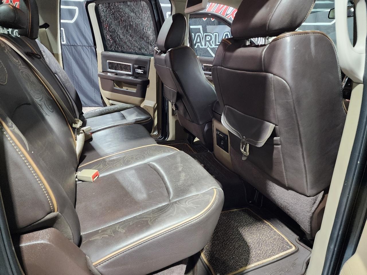 Dodge 1500 4WD Crew Cab 140.5" Laramie Longhorn 2012