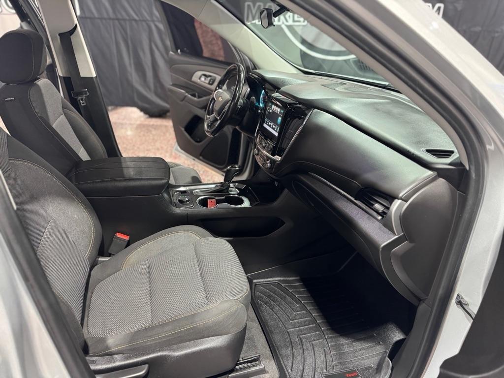 Chevrolet Traverse AWD 4dr LT Cloth w/1LT 2018