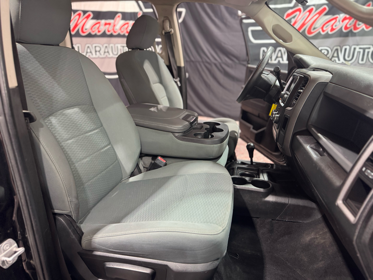 RAM 2500 Tradesman 4x4 Crew Cab 6'4" Box 2018