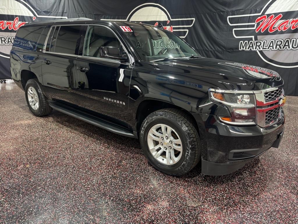 Chevrolet Suburban 4WD 4dr 1500 LT 2019