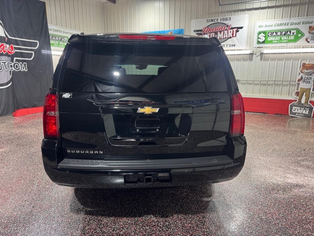 Chevrolet Suburban 4WD 4dr 1500 LT 2019