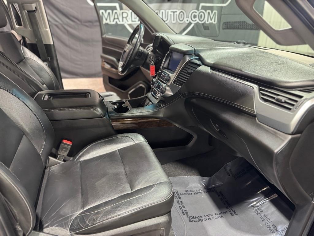 Chevrolet Suburban 4WD 4dr 1500 LT 2019