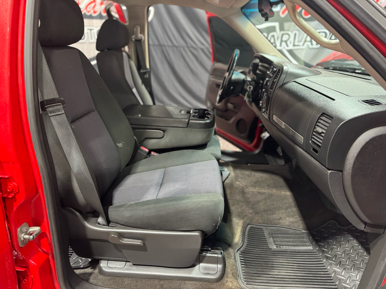 Chevrolet Silverado 1500 4WD Crew Cab 143.5" LT 2013