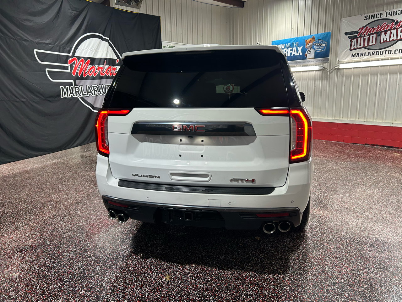 GMC Yukon XL 4WD 4dr AT4 2023