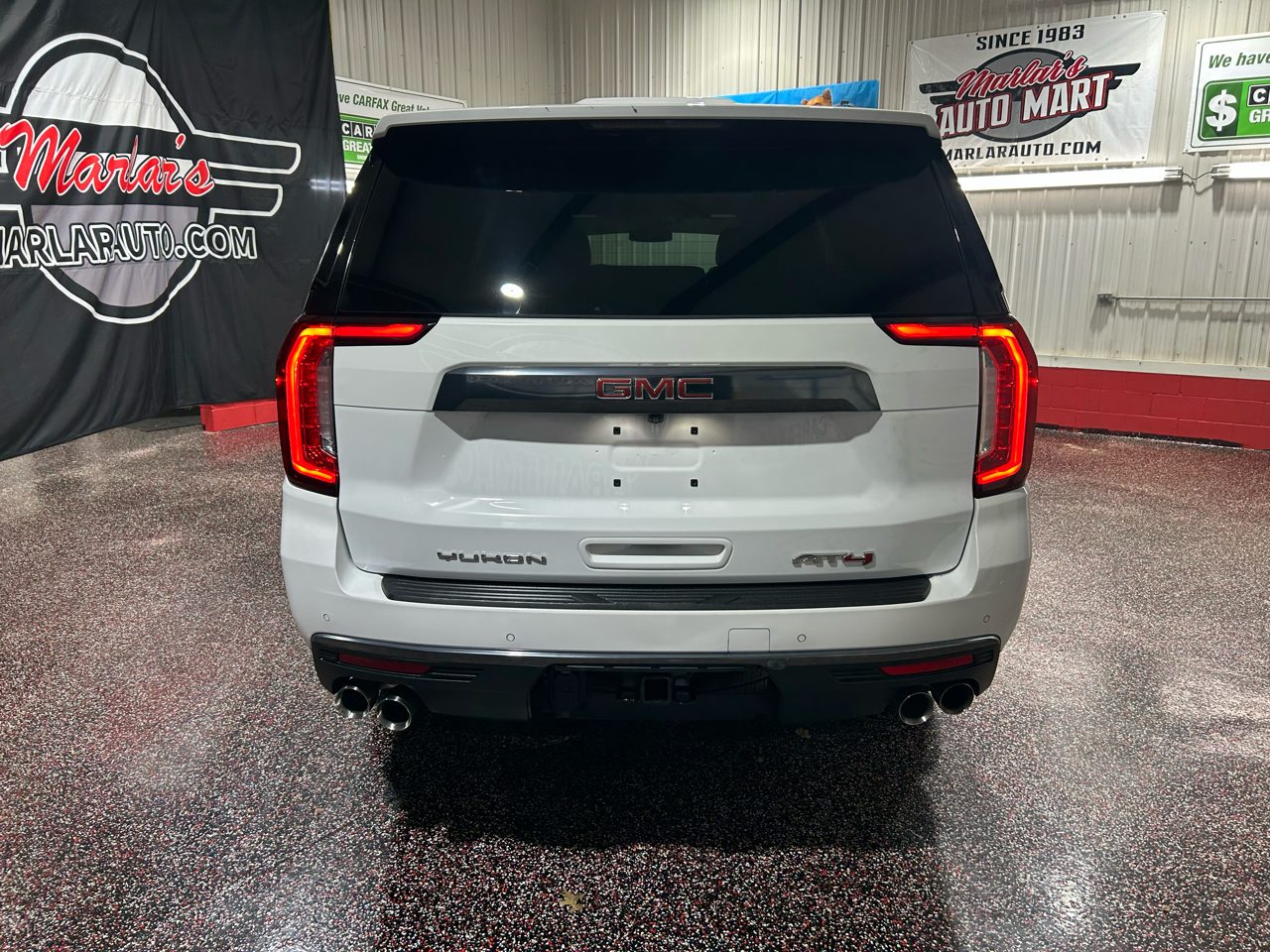 GMC Yukon XL 4WD 4dr AT4 2023