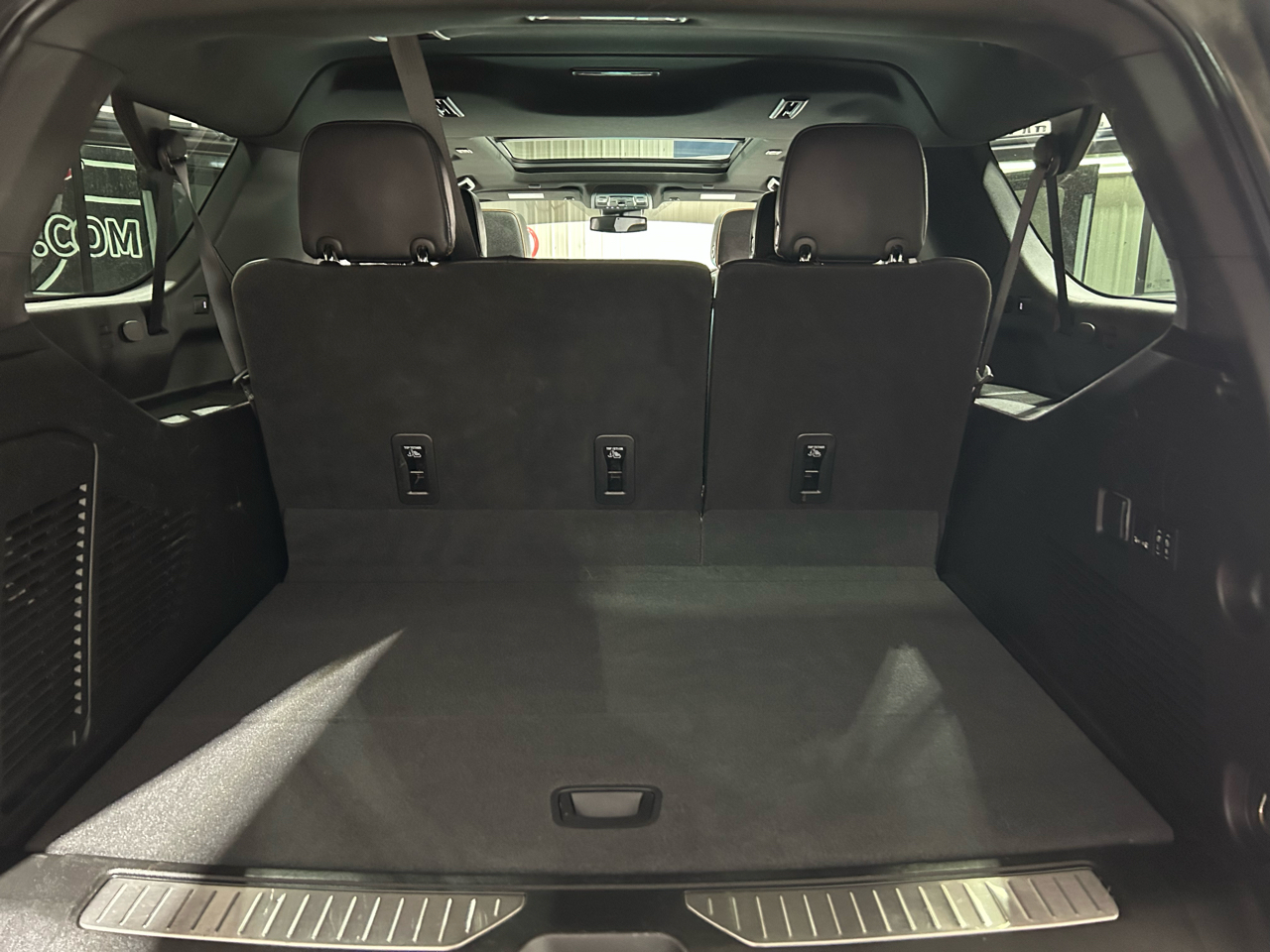 GMC Yukon XL 4WD 4dr AT4 2023