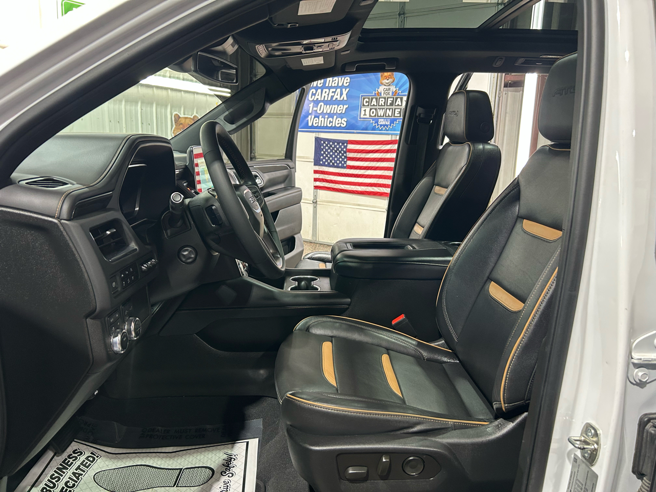 GMC Yukon XL 4WD 4dr AT4 2023