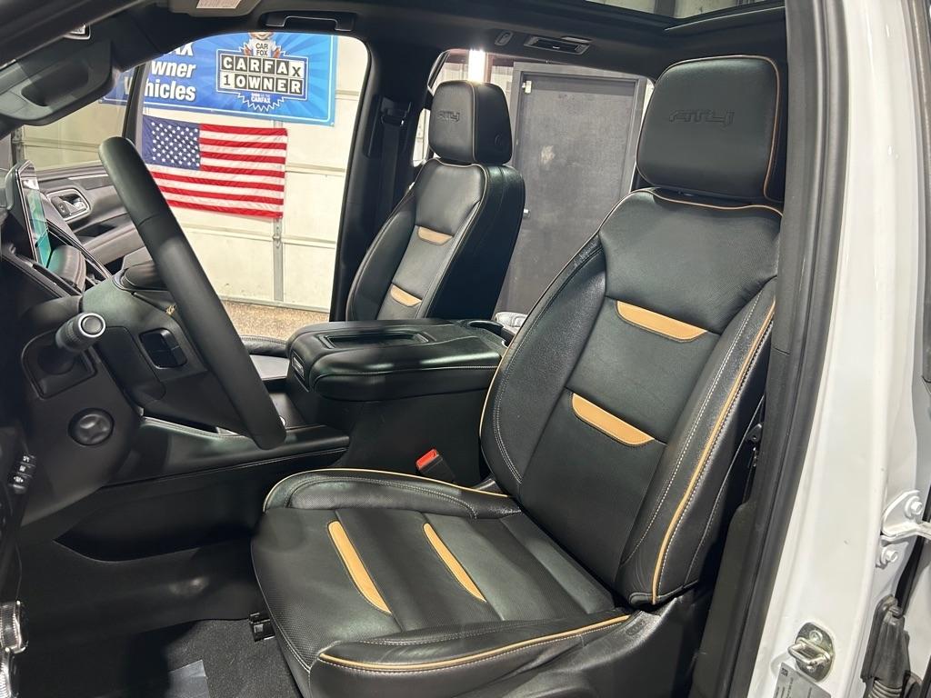 GMC Yukon XL 4WD 4dr AT4 2023