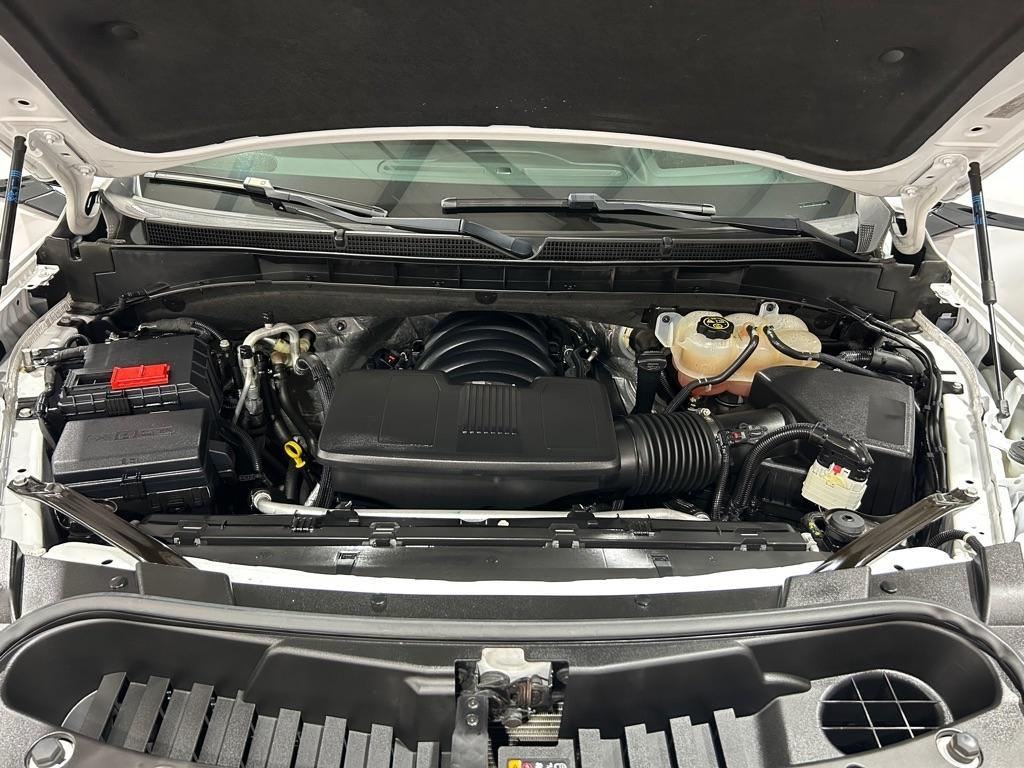 GMC Yukon XL 4WD 4dr AT4 2023