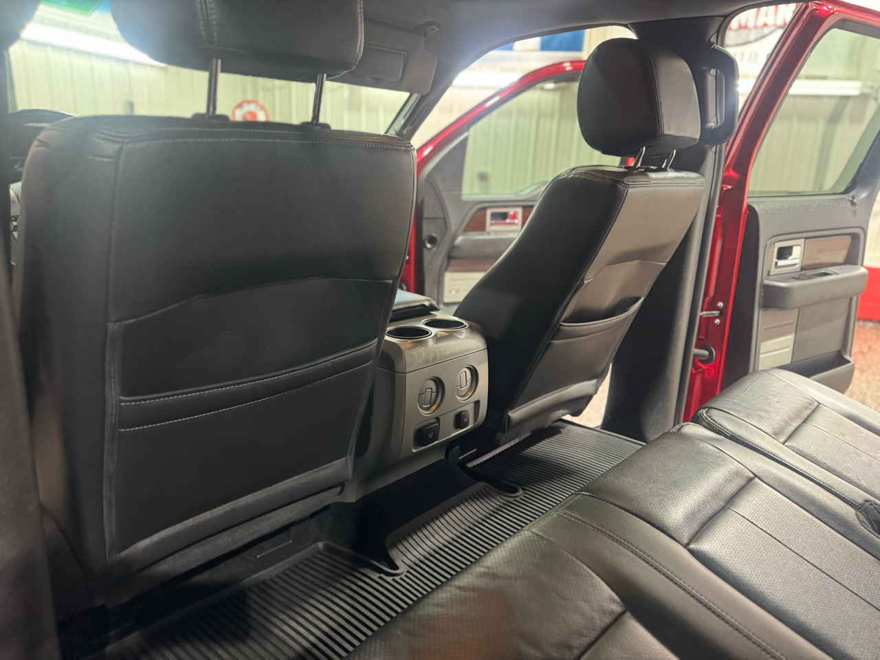 Ford F-150 4WD SuperCrew 145" Platinum 2012