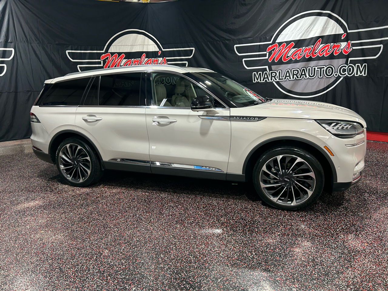 Lincoln Aviator Reserve AWD 2021