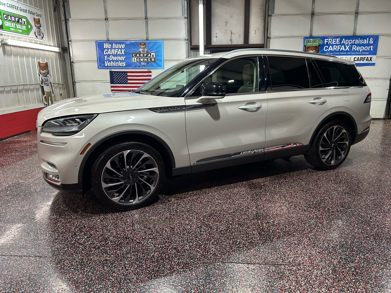 Lincoln Aviator Reserve AWD 2021
