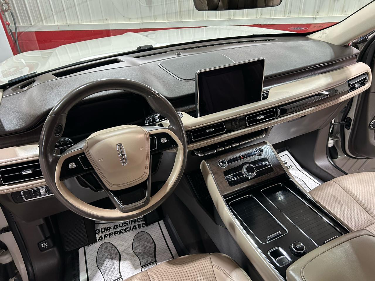 Lincoln Aviator Reserve AWD 2021