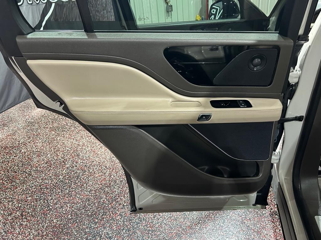 Lincoln Aviator Reserve AWD 2021