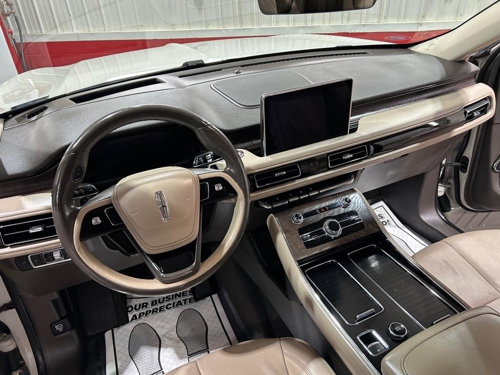 Lincoln Aviator Reserve AWD 2021