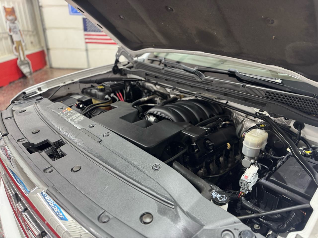 GMC Sierra 1500 4WD Crew Cab 143.5" SLT 2016