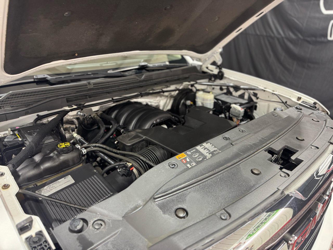 GMC Sierra 1500 4WD Crew Cab 143.5" SLT 2016