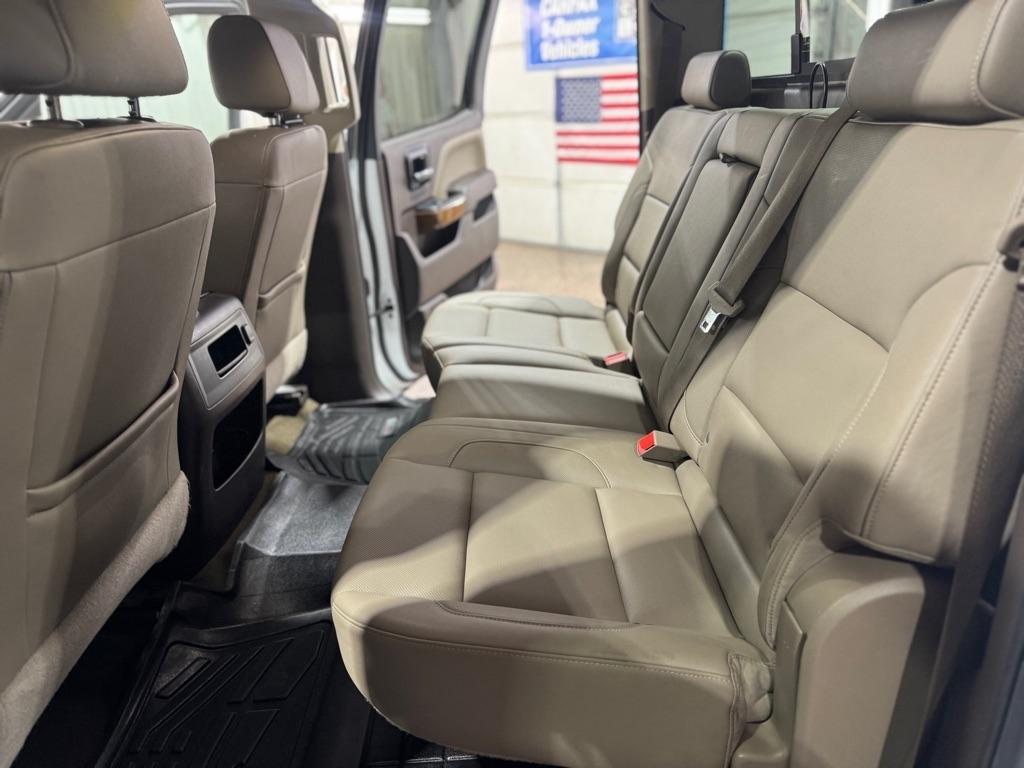 GMC Sierra 1500 4WD Crew Cab 143.5" SLT 2016