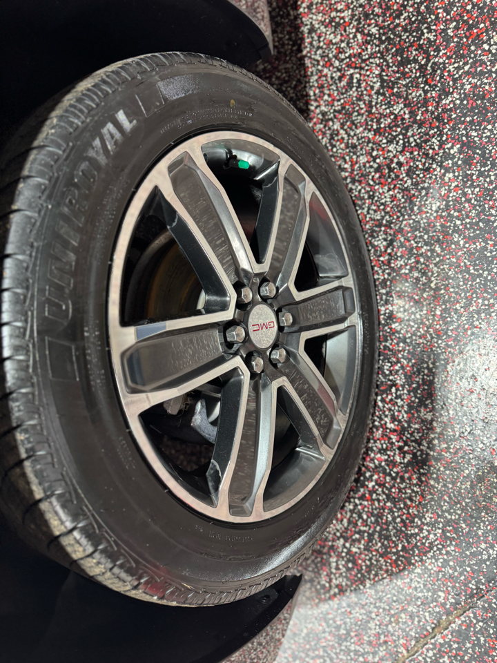 GMC Acadia AWD 4dr Denali 2019