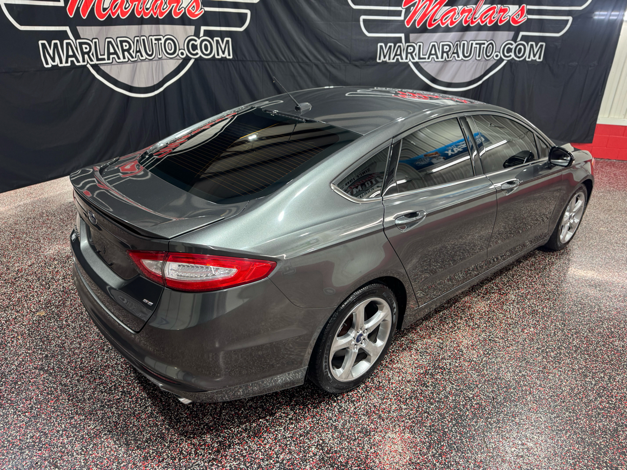 Ford Fusion 4dr Sdn SE FWD 2015