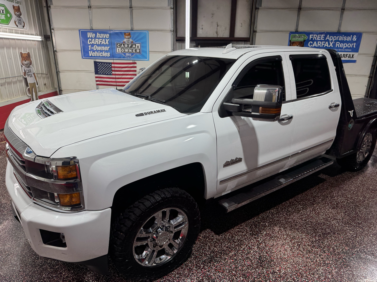 Chevrolet Silverado 2500HD 4WD Crew Cab 153.7" High Country 2017