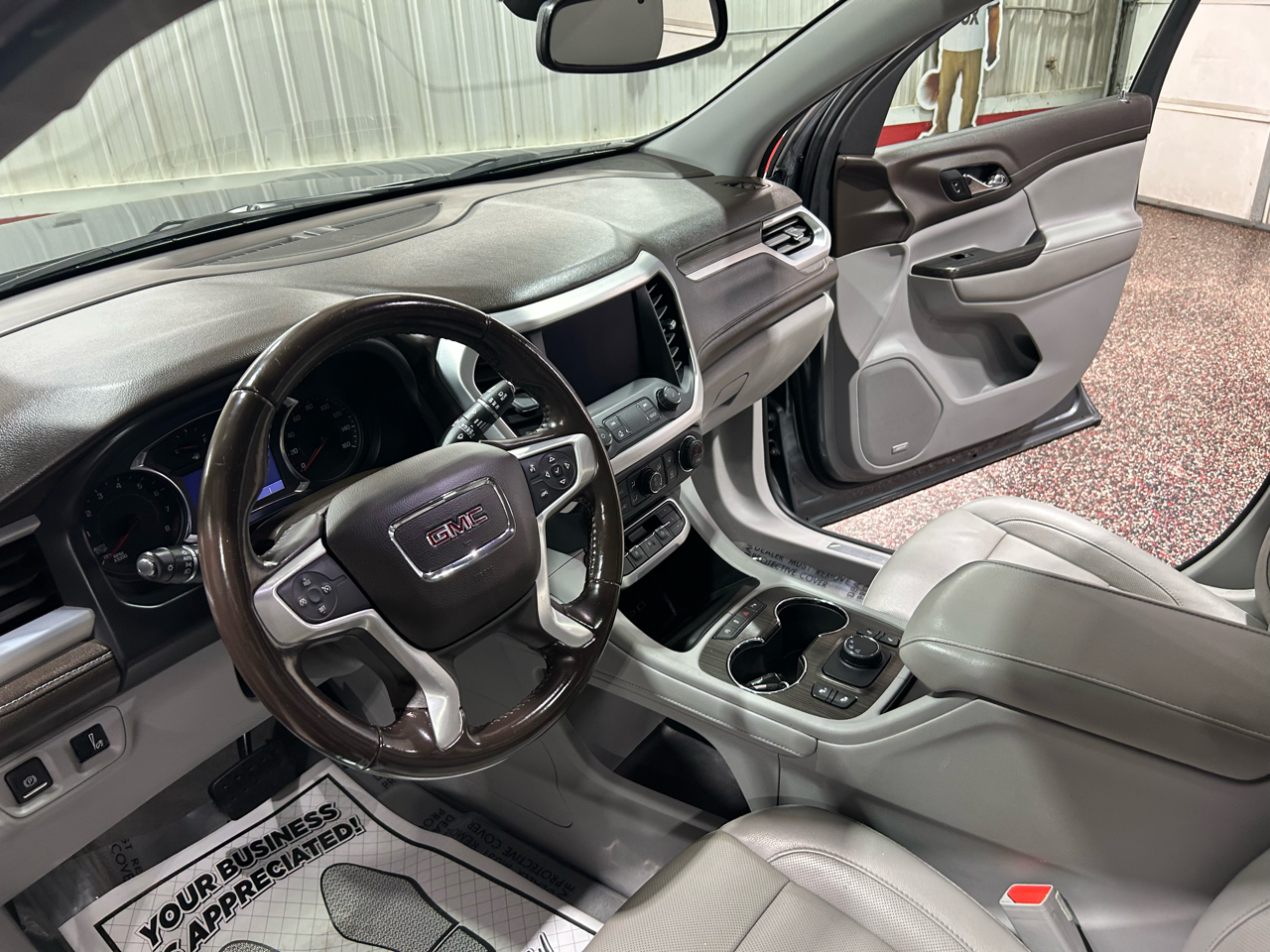 GMC Acadia FWD 4dr SLT 2020