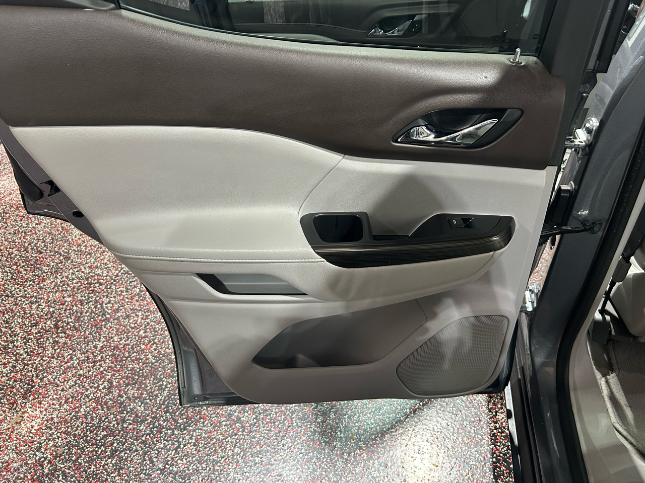 GMC Acadia FWD 4dr SLT 2020