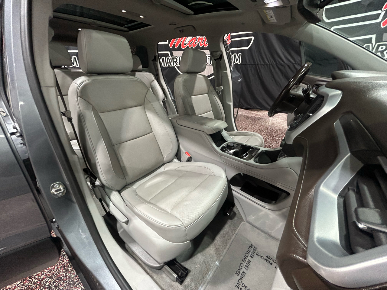 GMC Acadia FWD 4dr SLT 2020