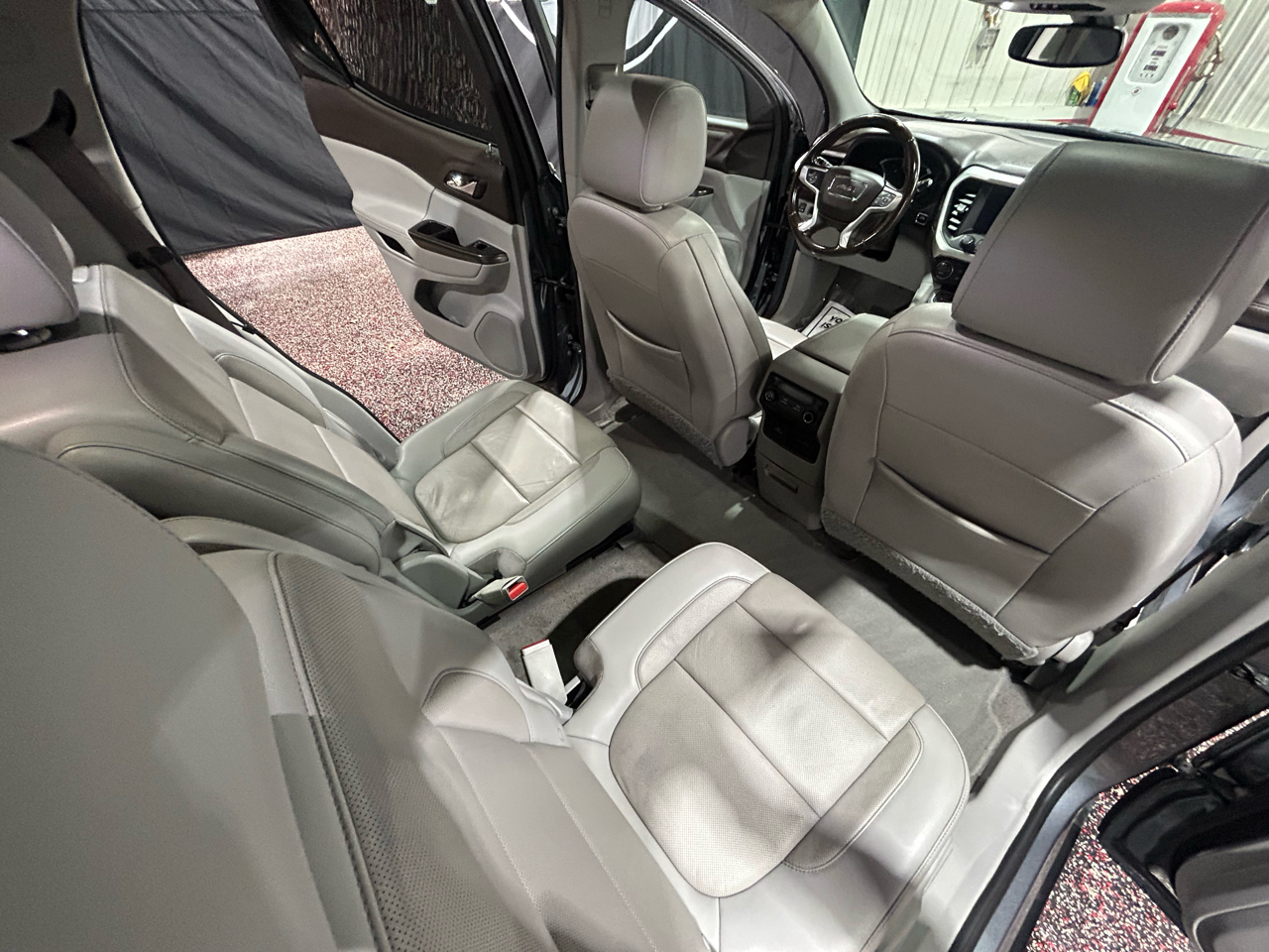 GMC Acadia FWD 4dr SLT 2020