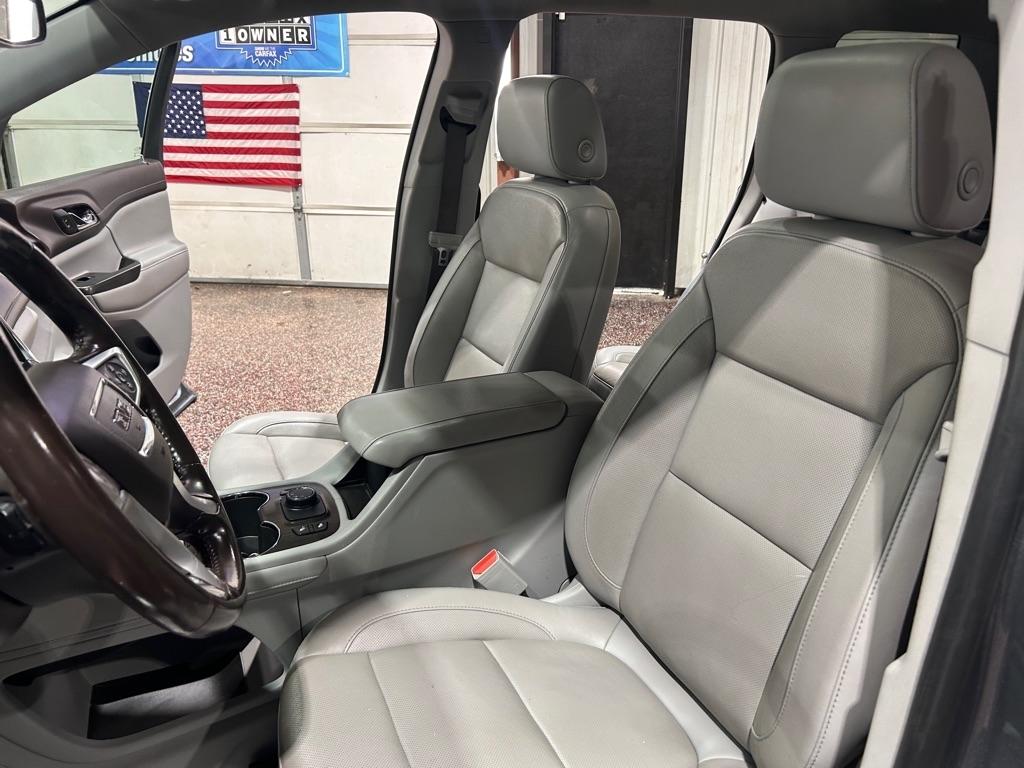 GMC Acadia FWD 4dr SLT 2020