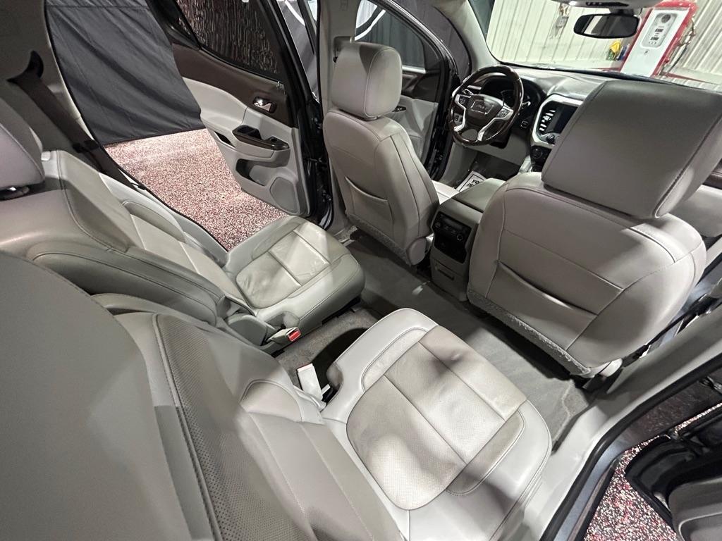 GMC Acadia FWD 4dr SLT 2020